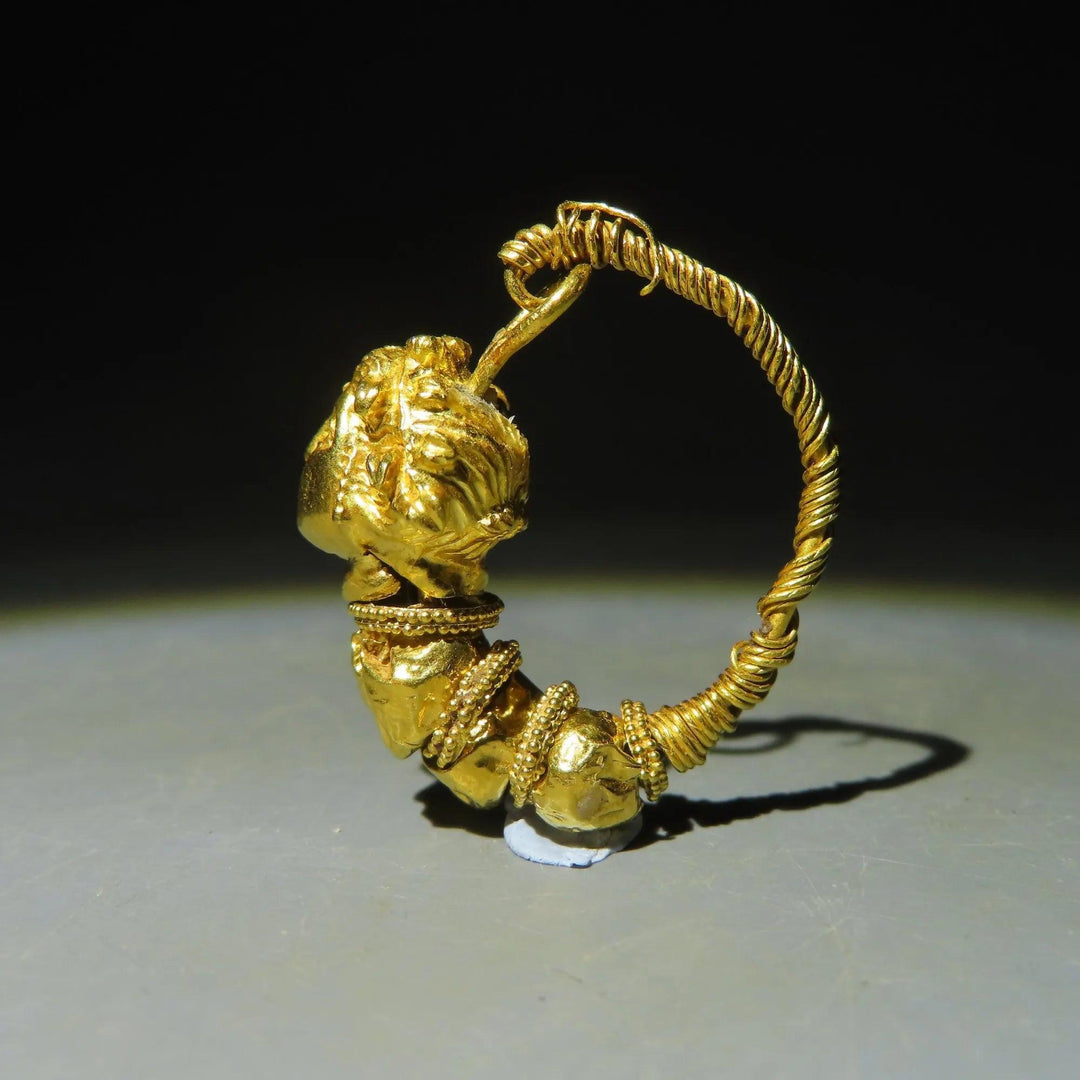 Ancient Greek Gold Earring with Exquisite Female Head - 4th Century BCE | Museum Florida