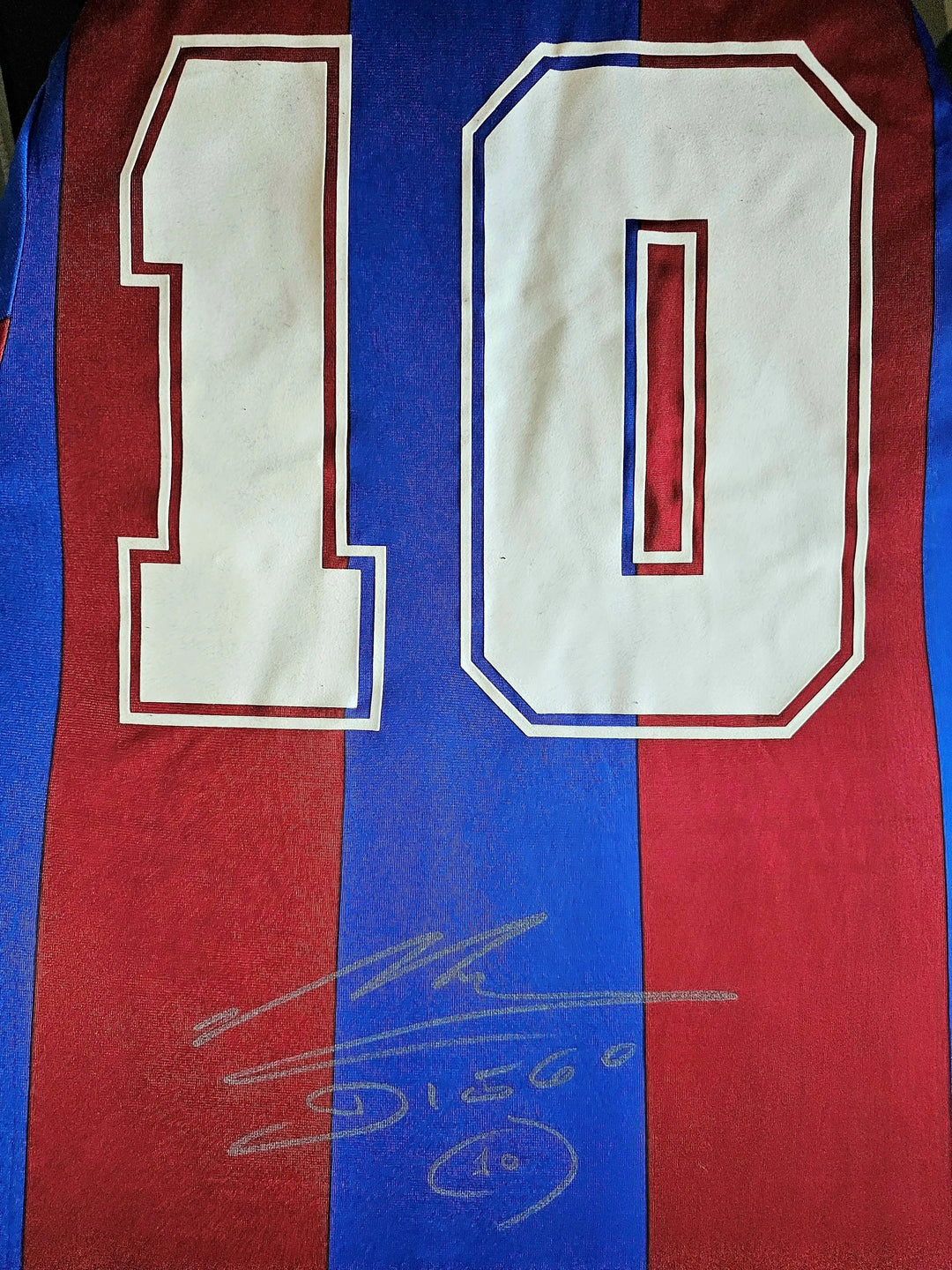 Diego Maradona 10 Barcelona 1982-1983 Home - Signed Soccer Shirt | Exclusive Framed Memorabilia