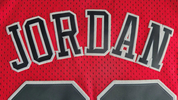 Michael Jordan 23 Chicago Bulls Home - Signed Basketball Jersey | PSA/DNA