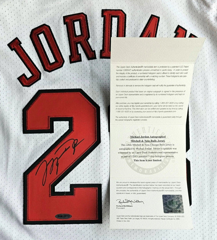 Michael Jordan 23 Chicago Bulls 1997-1998 White - Signed Basketball Shirt | Upper Deck UDA