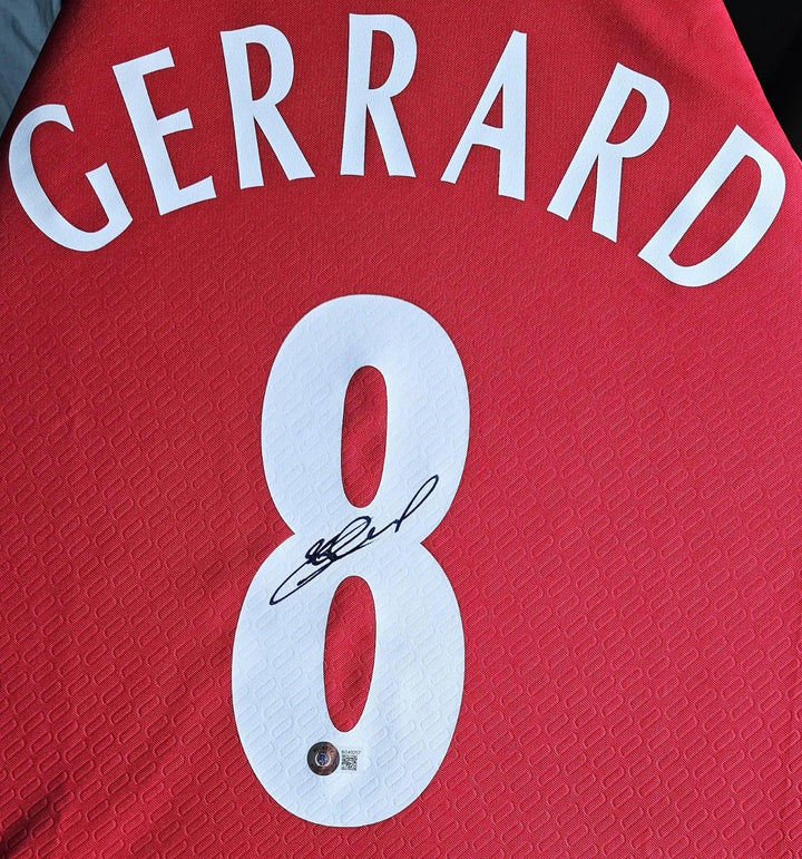 Steven Gerrard 8 Liverpool 2004-2005 Home - Signed Soccer Shirt | Istanbul Night Legend